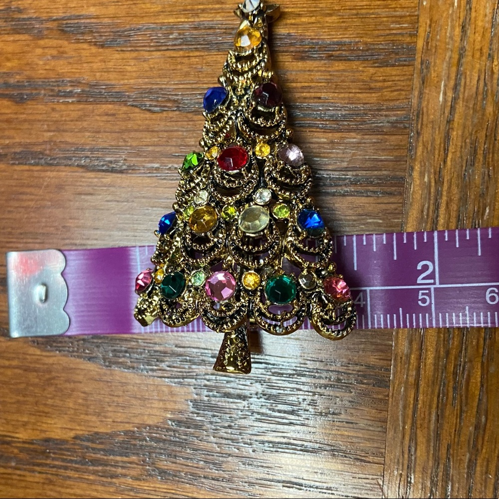 Vintage Hollycraft Christmas Tree Brooch - Picture 2 of 9